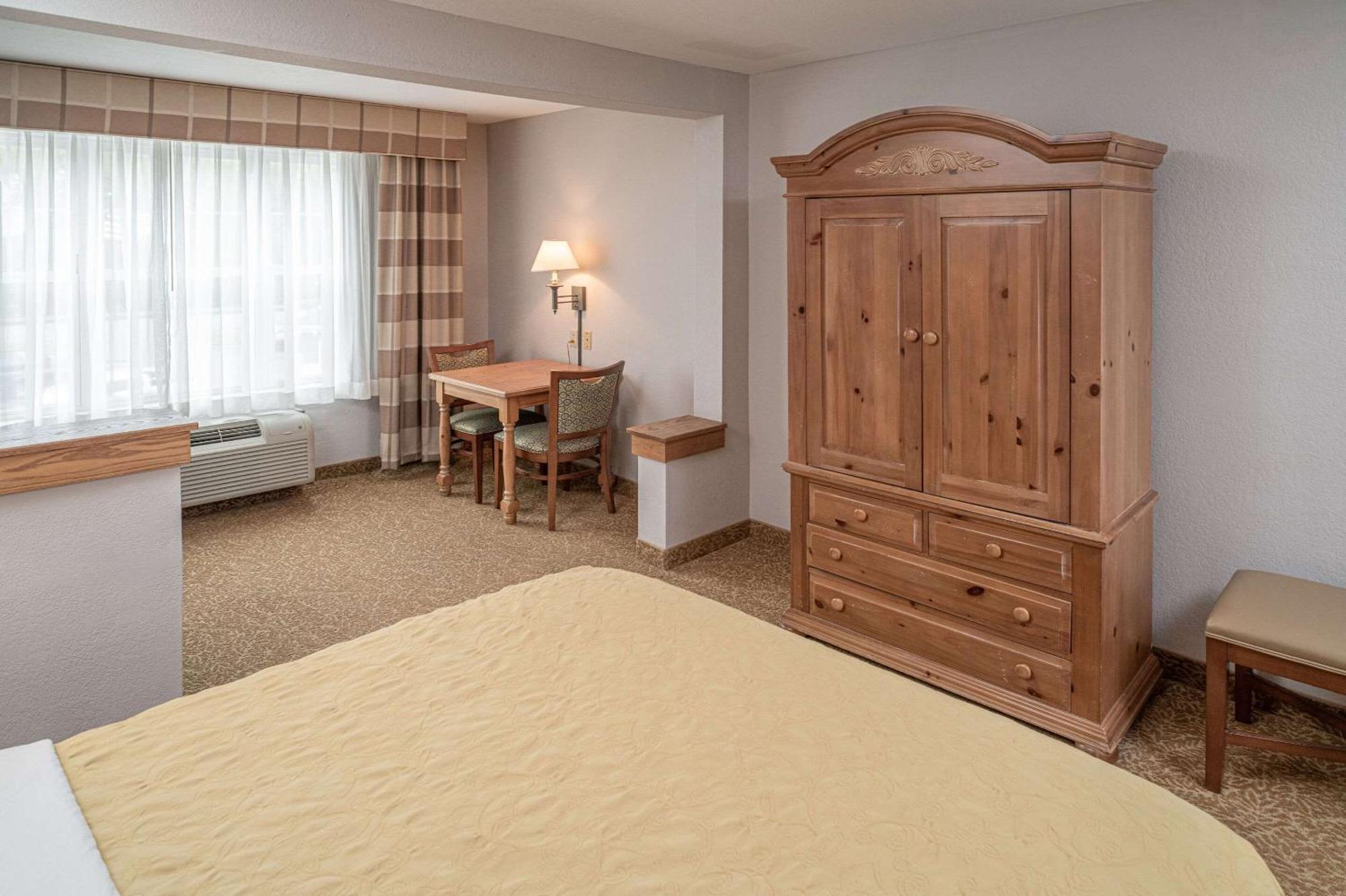 Country Inn & Suites By Radisson, Beckley, Wv Exterior foto
